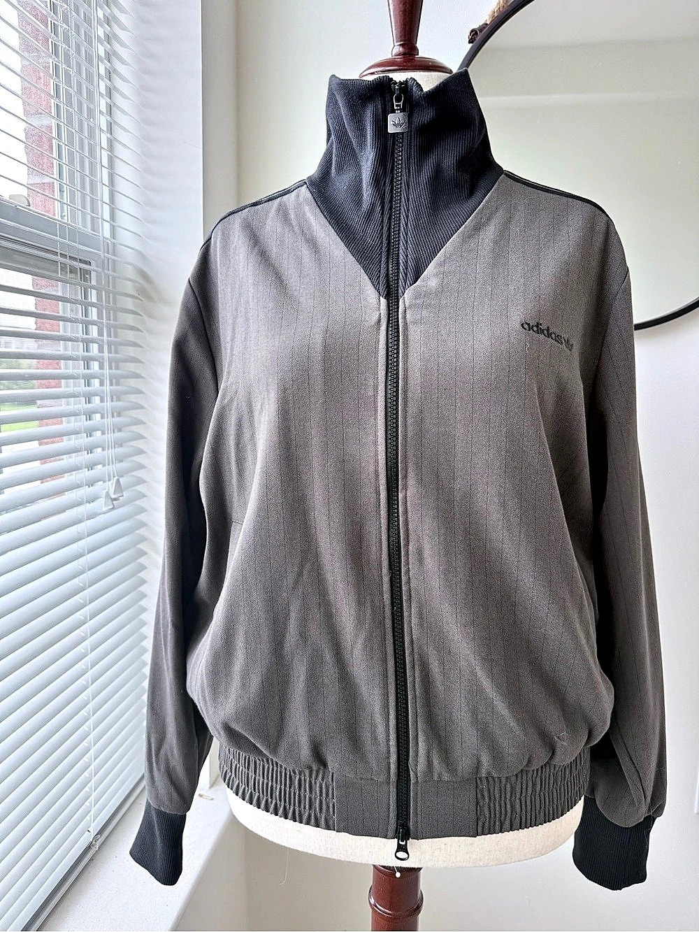 adidas High Neck 3-Stripes Jacket in Gray & Black Size XL NWOT